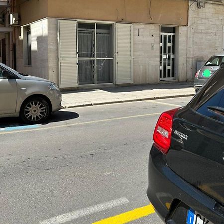 Appartamento Centralissimo Zona Terme Margherita Di Savoia Exterior foto